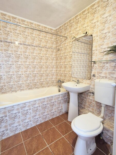 Crangasi la 5 minute metrou si parc comision 0%, ap. 2 camere, bloc 1983