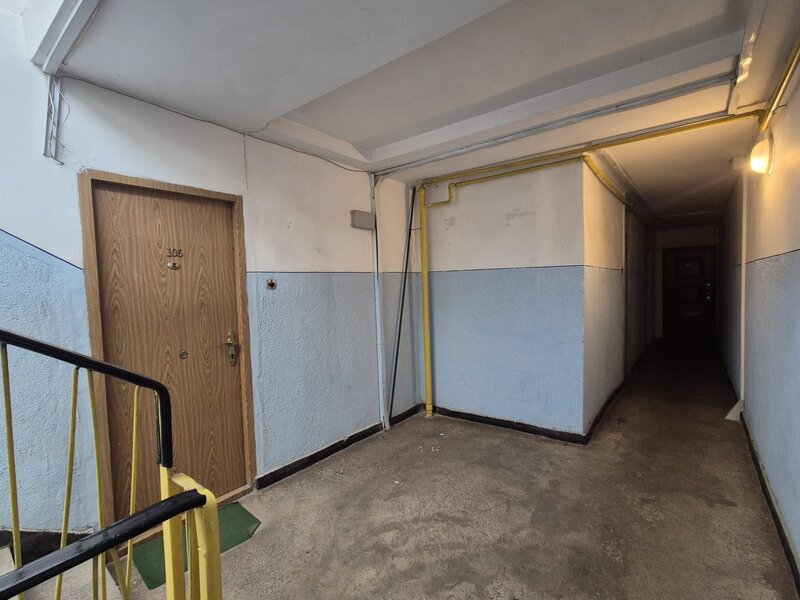 Crangasi la 5 minute metrou si parc comision 0%, ap. 2 camere, bloc 1983